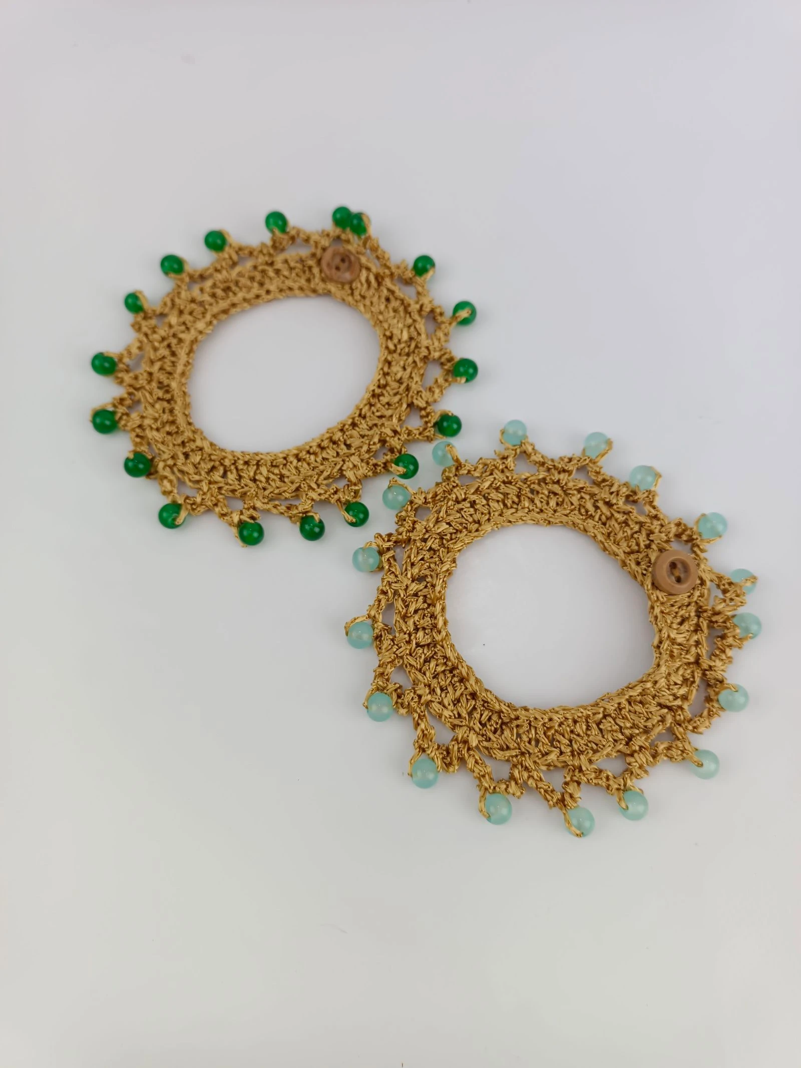 Lote de 2 pulseiras em cor dourada de crochê – photo 4